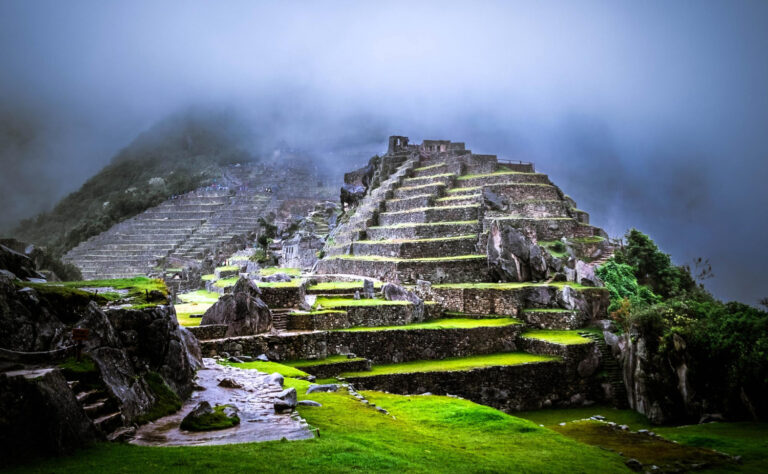 amazing-view-of-breathtaking-machupicchu-temple-covered-with-fog